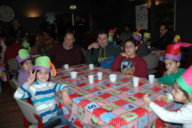 sinterklaasfeest-918 - Afbeelding 59 van 64