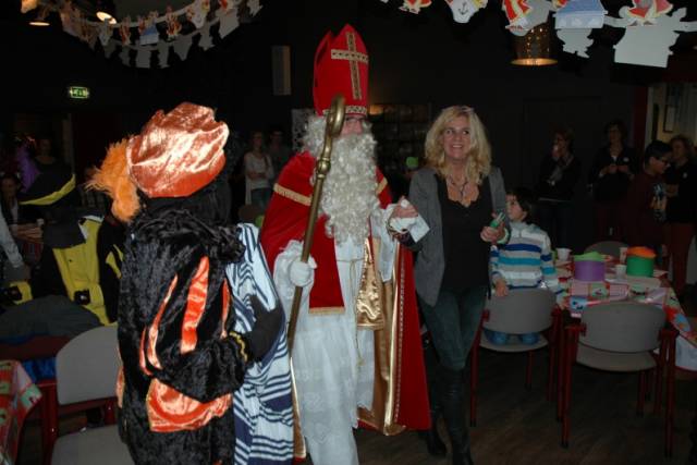 sinterklaasfeest-942 - Afbeelding 19 van 64