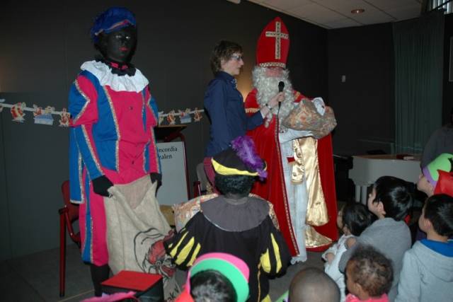 sinterklaasfeest-962 - Afbeelding 39 van 64